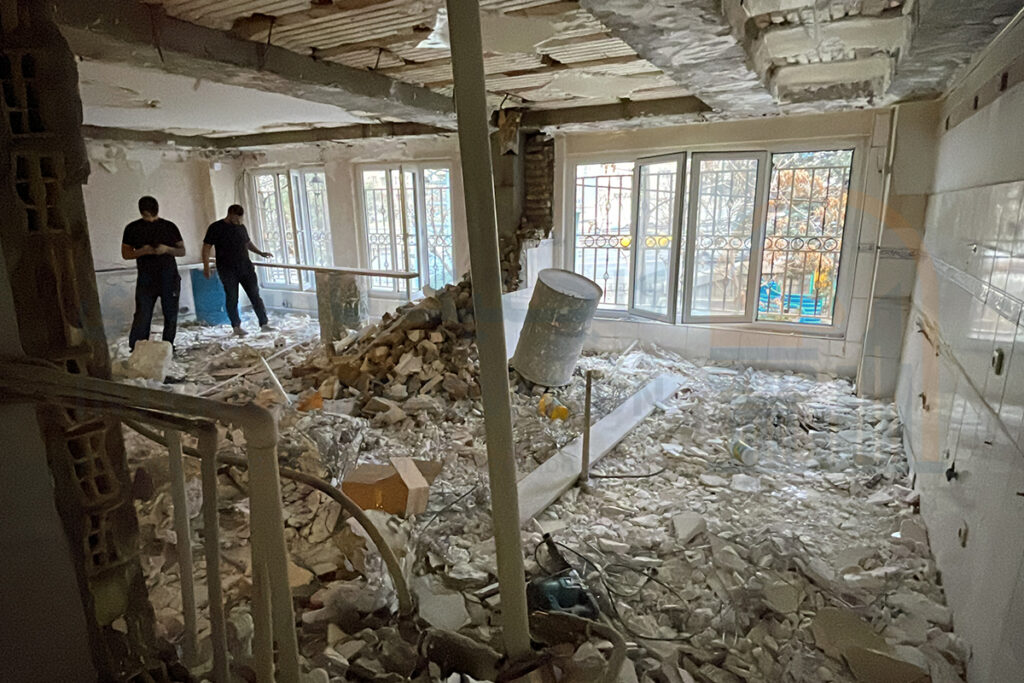 Destruction-ashrafi-1-6